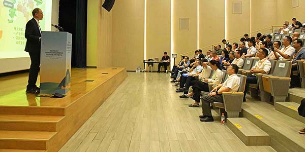 國內外知名專家學者齊聚花都    把脈城鄉(xiāng)更新可持續(xù)之道